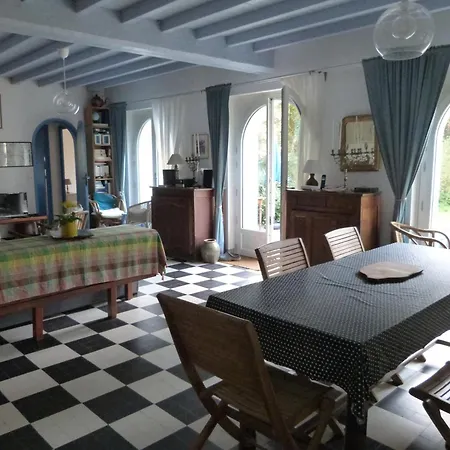 Maison Proche Plage, 4 Chambres, Jardin Spacieux - Fr-1-823-23 Dom wakacyjny *